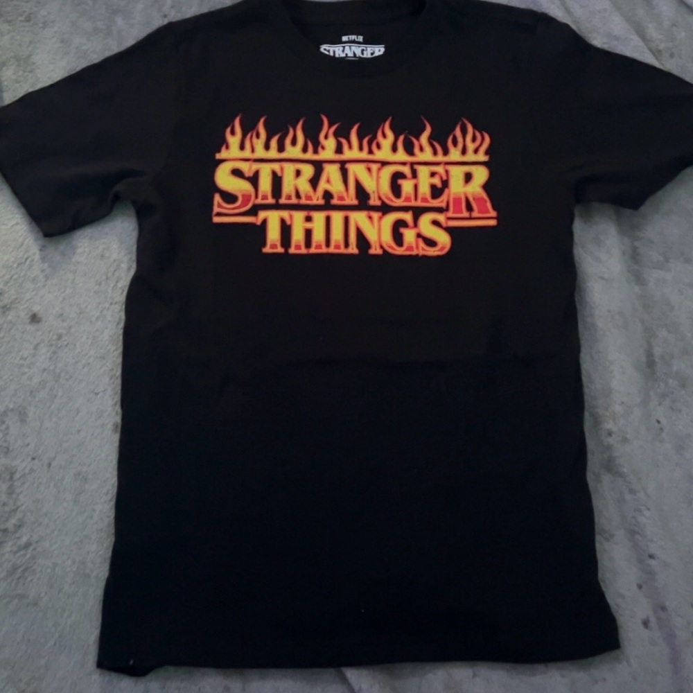Netflix Stranger Things Black Apparel